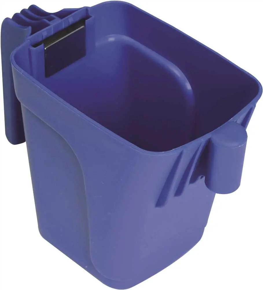 Werner&Reg; Lock-In Ladder Paint Cup 1