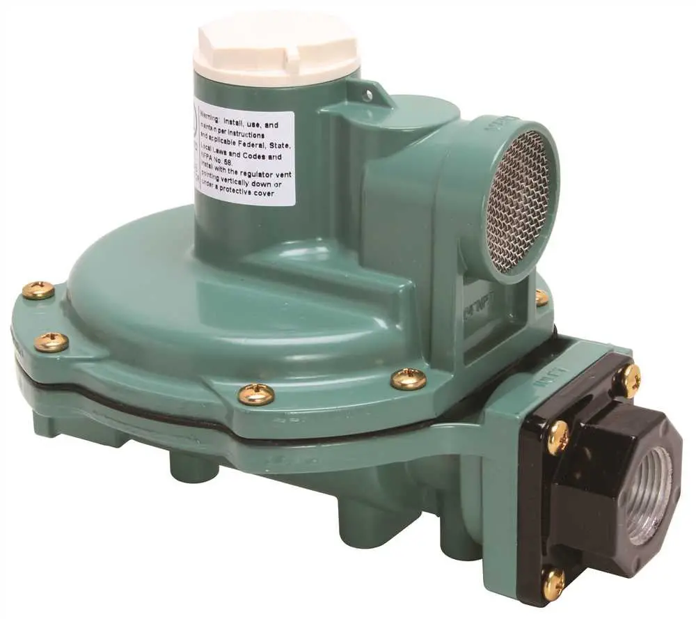 Fisher 2 Psig Service Regulator 3-4 In. X 3-4 In., 1,500,000 Btu-H 1