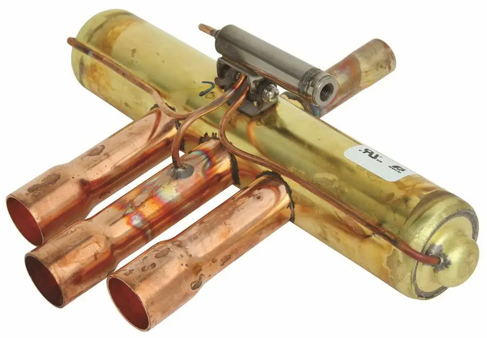 Solenoid Reversing Valve 1-2 In. X 3-4 In. 1