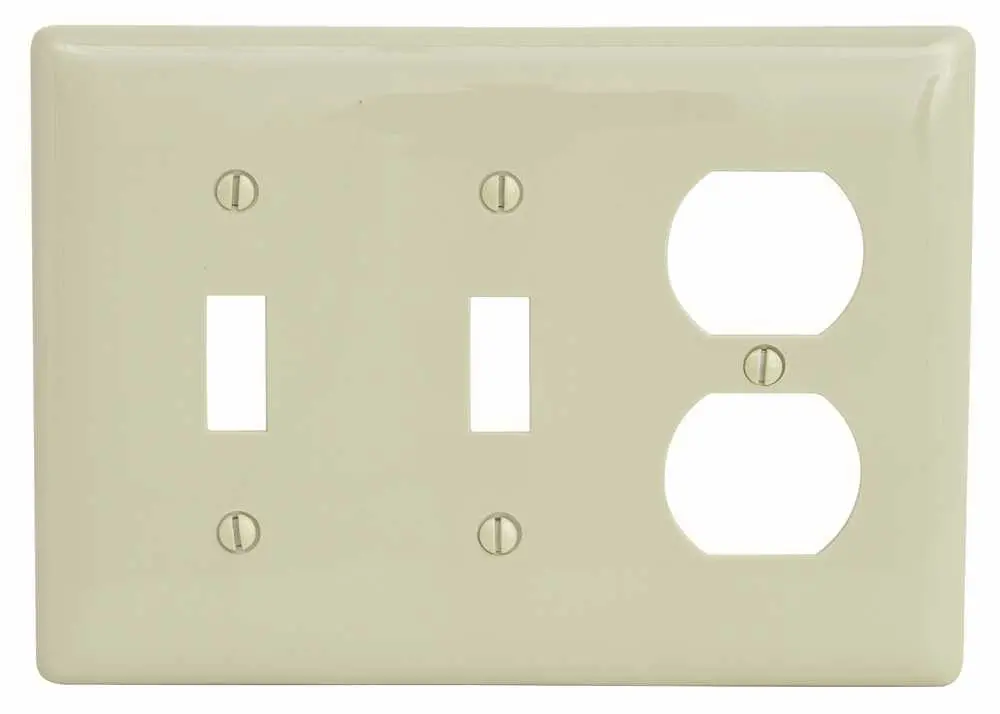 Wallplate Toggle 3 Gang Duplex Ivory 1