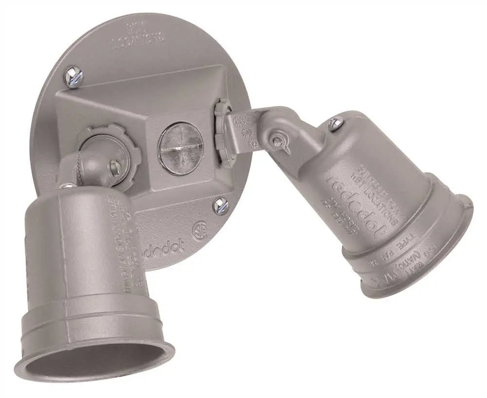 Weatherproof Double Lampholder 1