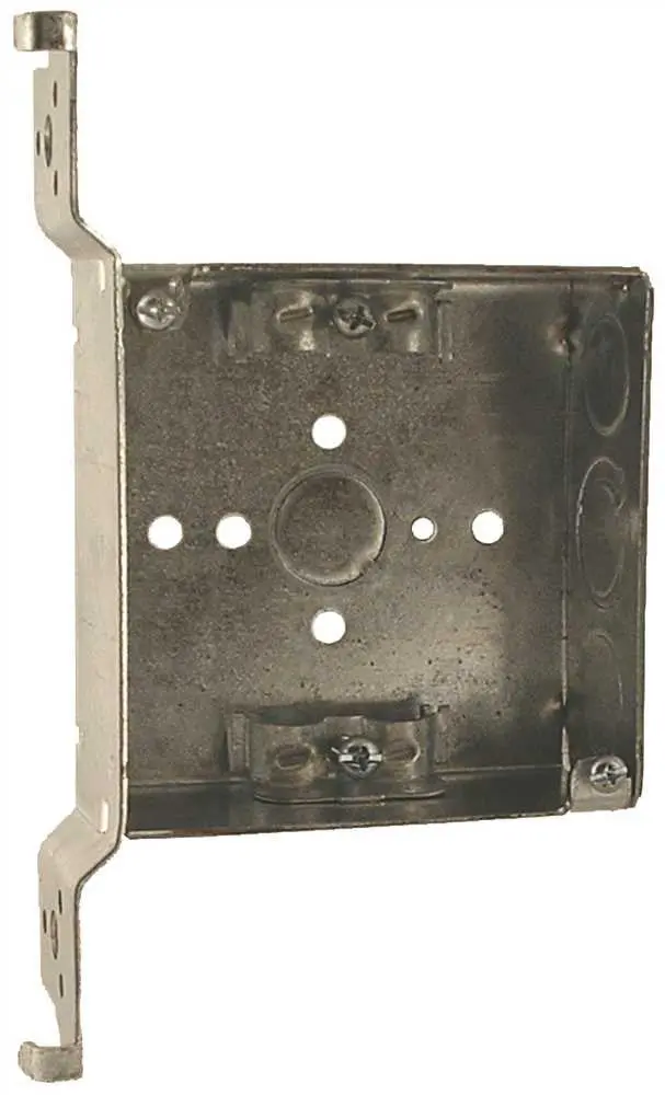 Hubbell Square Box 4 In. Fh Bracket Nmsc Clamps 1-1-2 In. Deep 1