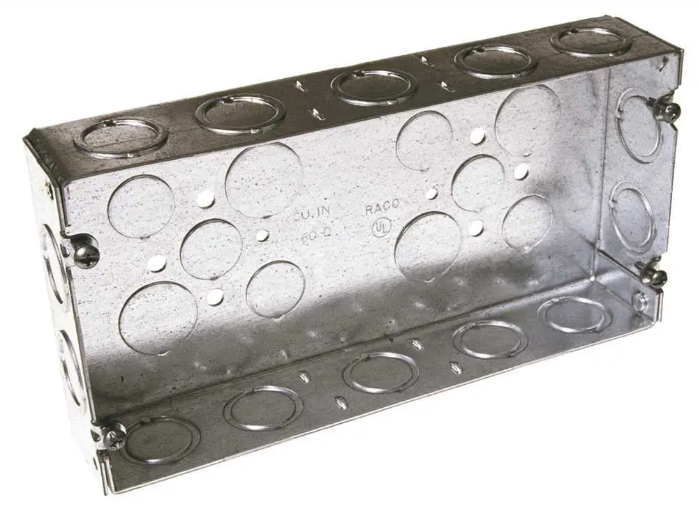 Hubbell Gang Box 3 Device 4 Concentric Knockouts 1-5-8" Deep 1