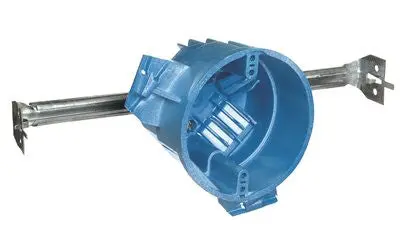 Non-Metallic Ceiling Box With Hanger Bar 1