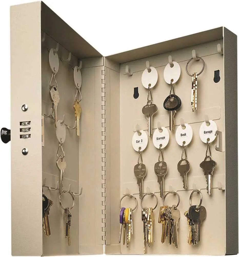 Key Cabinet 28 Capacity (Hook Style) 1