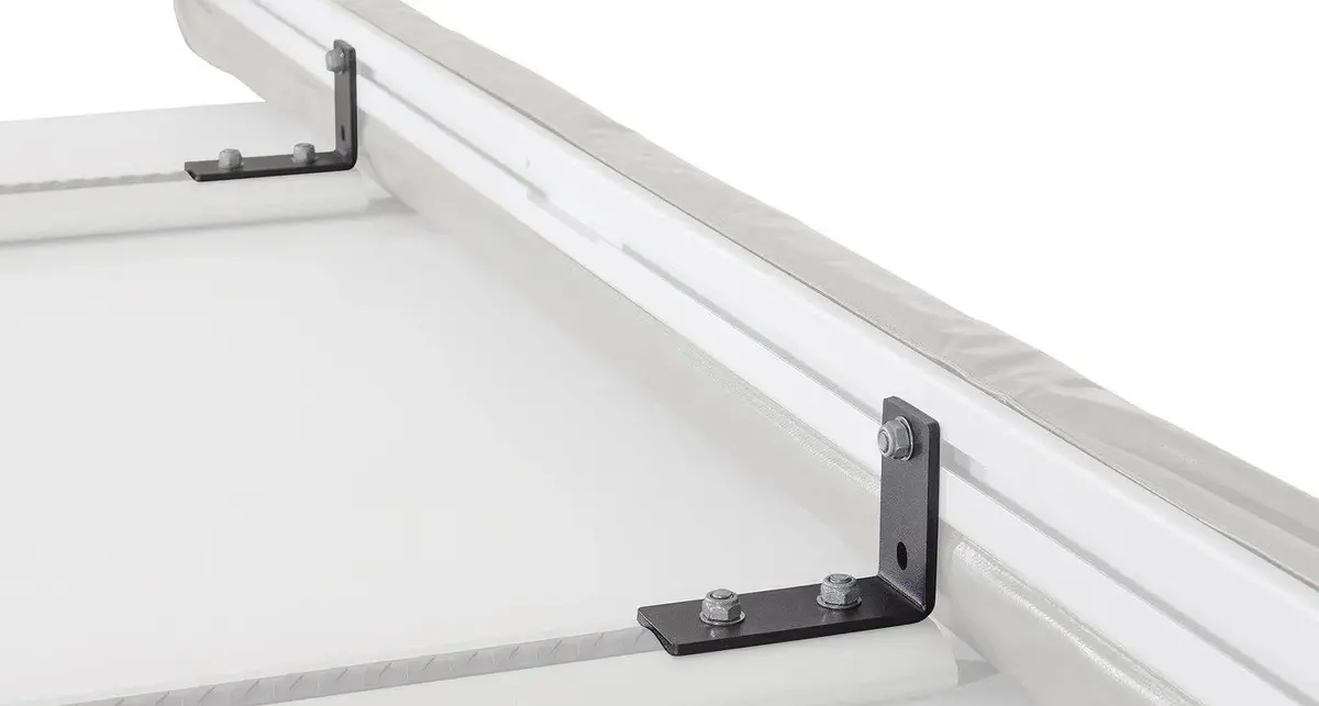 Kit De Fixation Universel Pour Auvent Lateral Sur Barres De Toit Et Galeries Rhino-Rack 1
