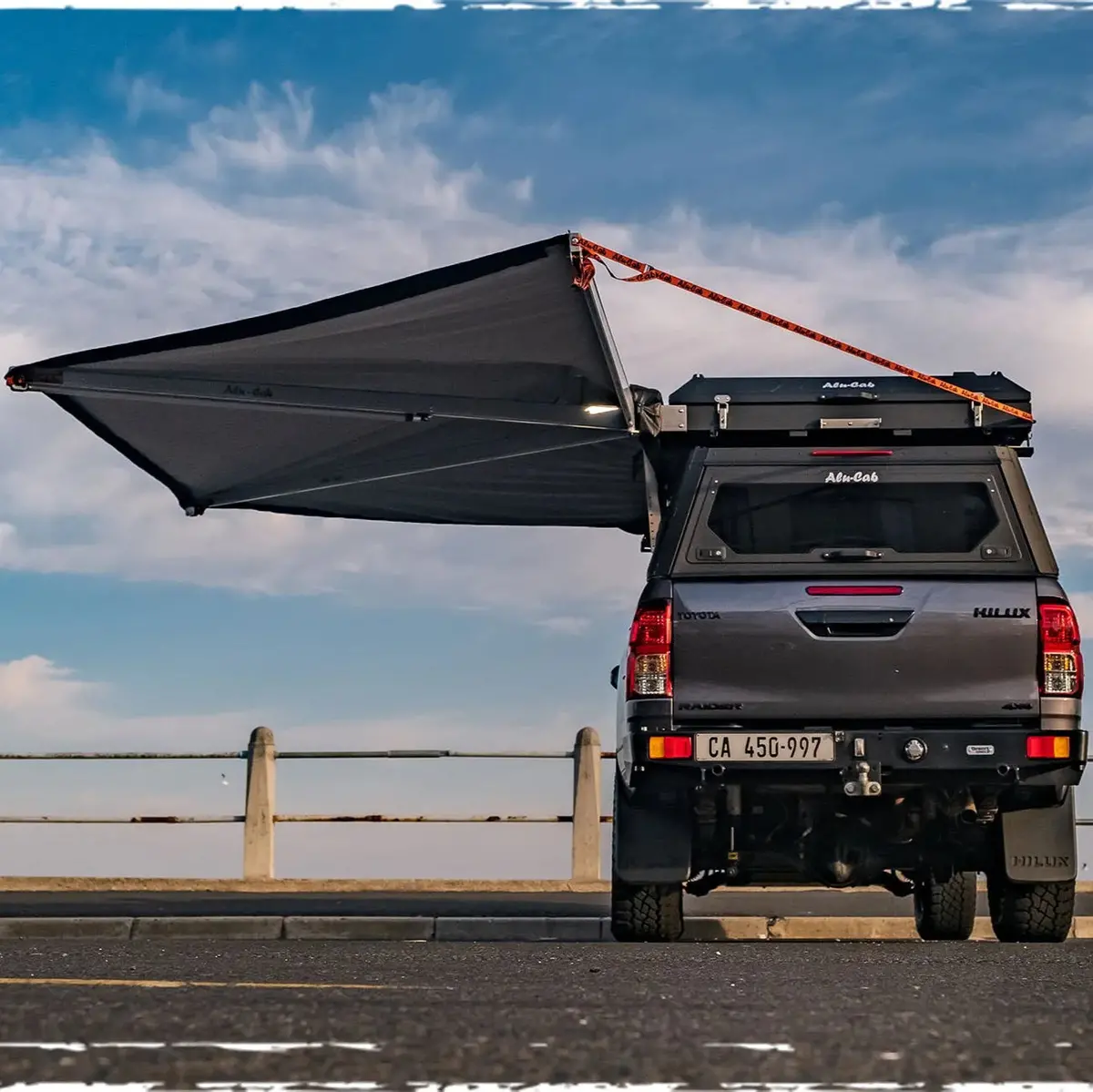 Auvent 180° 2.6M Autoportant Alu-Cab 2