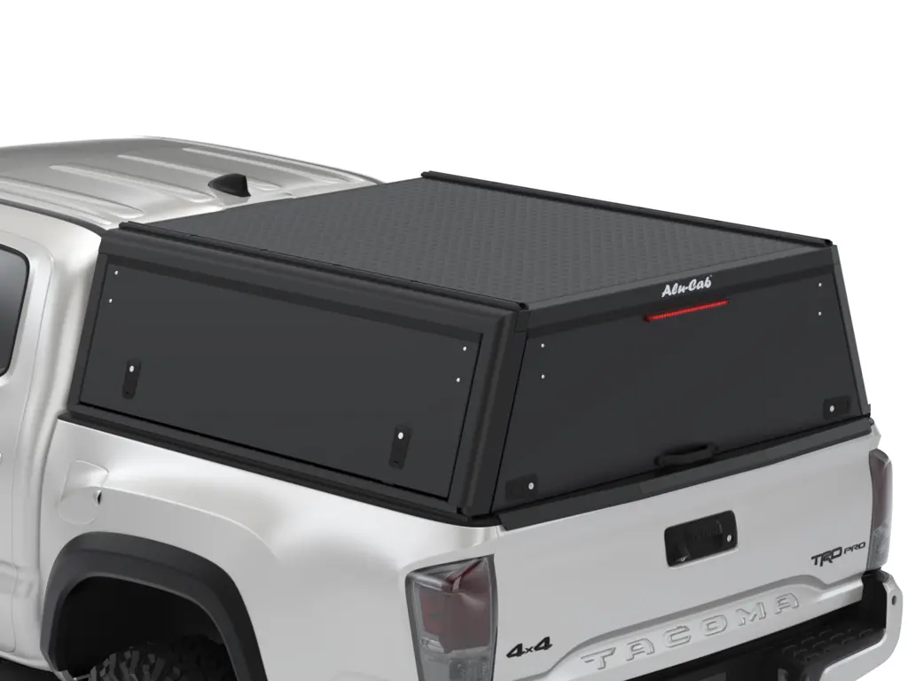 Hardtop Alu-Cab "Guard" Toyota Tacoma 2016-2023 (Version Lisse) 1