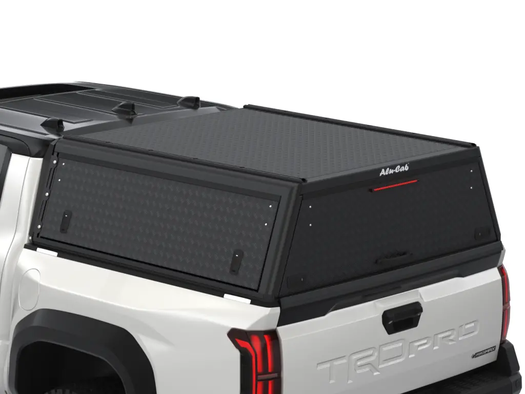 Hardtop Alu-Cab "Guard" Toyota Tacoma 2024+ (Version Texture) 1