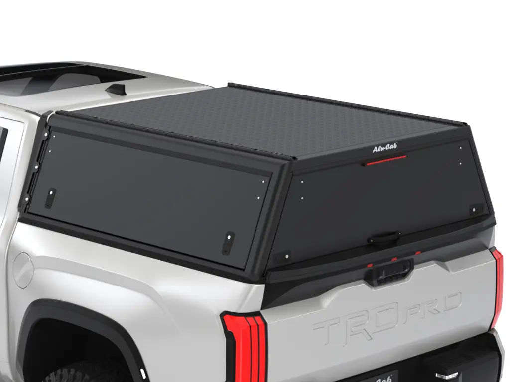 Hardtop Alu-Cab "Guard" Toyota Tundra 2022+ (Version Lisse) 1