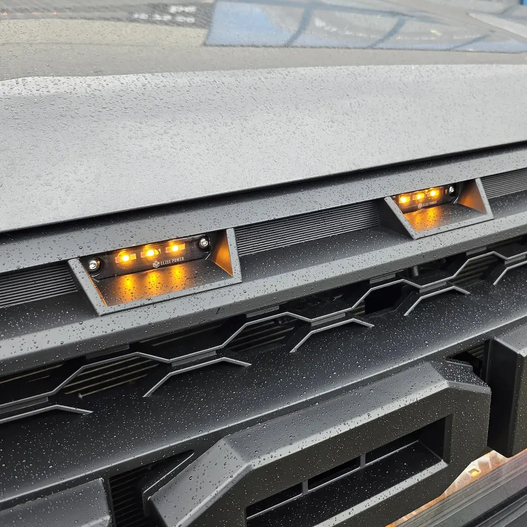 Shadow Vision Led Sur Calandre Avant | 3 Couleurs - Eezee Power 1