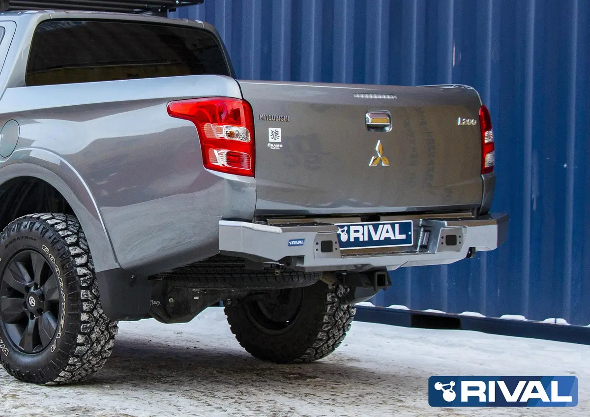 Pare-Choc Arrière Aluminium Rival - Mitsubishi L200 (2015-2018) 1