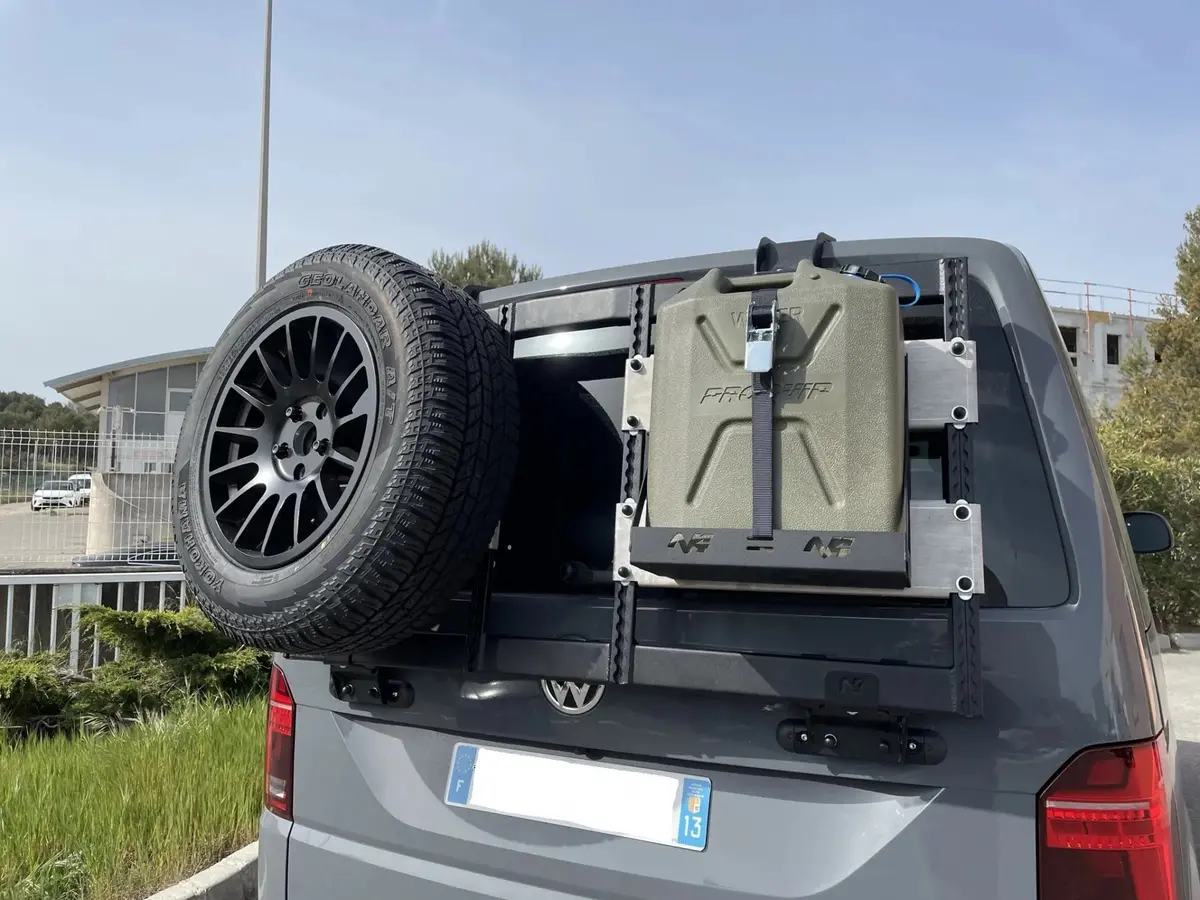 Porte-Roue N4-Offroad Volkswagen T6 | Modulable & Robuste 1