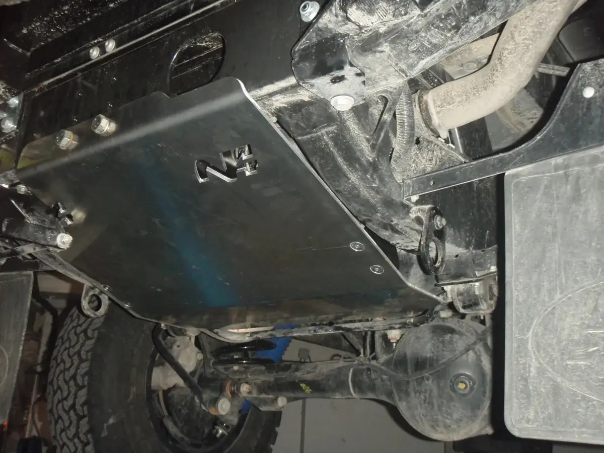 Blindage Réservoir 6Mm Aluminium Land Rover Defender 110/130 2