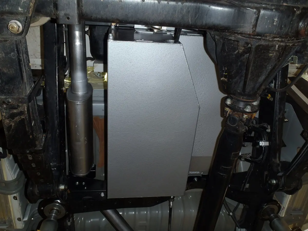 Reservoir Auxiliaire 90L Lra | Toyota Land Cruiser 78/79 Double Cab 1