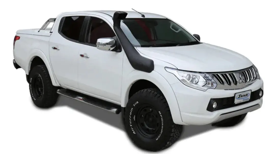 Snorkel Safari 4X4 - Mitsubishi Triton L200 2.4L 2016+ 1