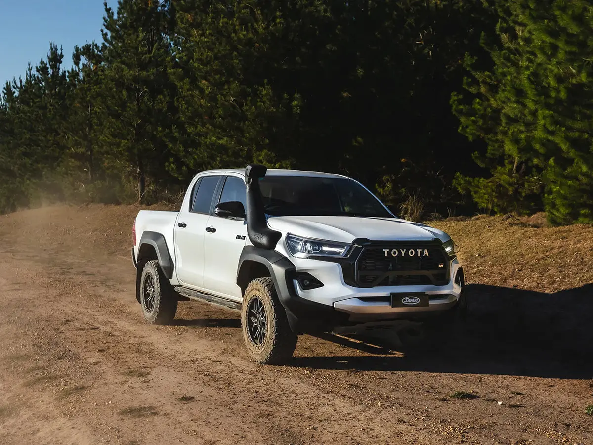 Snorkel Safari Armax Toyota Hilux Invincible / Gr Sport 2021+ 2