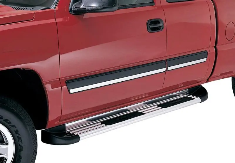 Lund Trailrunner Extruded Running Boards For 2000–2014 Gmc Yukon — 80″ Length, Brite Finish 1