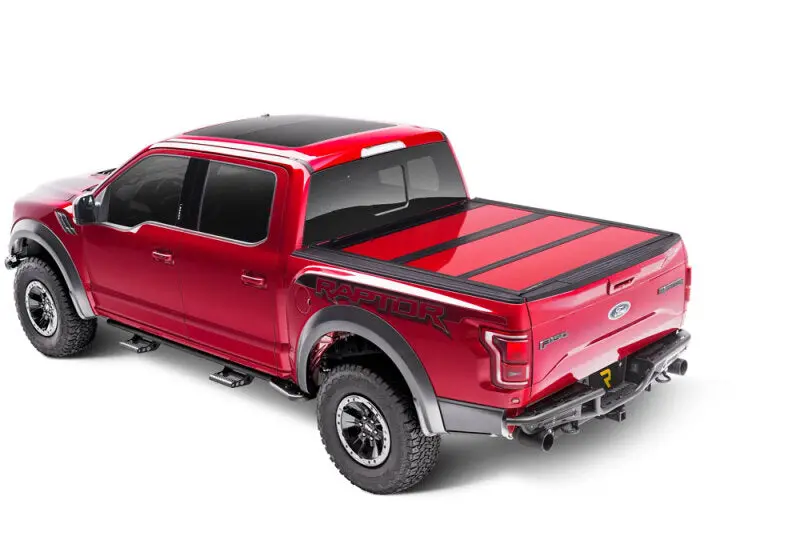 Undercover Fusion Retractable Tonneau Cover For 2015–2019 Ford F-150 – 66-Inch Bed, Ingot Silver 1